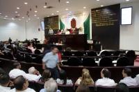 Martes 5 de diciembre del 2017. Tuxtla Gutiérrez. Aspecto de la sesión del Congreso local donde toman posesión los nuevos magistrados de Chiapas.