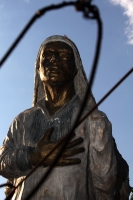 Lunes 23 de enero del 2012. No aparece escultura robada de la Calzada de las Etnias.