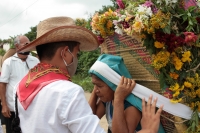 Miércoles 14 de octubre del 2020. Tuxtla Gutiérrez. La comunidad #Zoque realiza los rituales y recorridos costumbristas correspondientes al mes de octubre adecuando el traslado de las Vírgenes de #Copoya