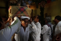 Lunes 14 de octubre del 2019. Tuxtla Gutiérrez. Al inicio del recorrido de  La Bajada de las Vírgenes de Copoya durante las celebraciones patronales de la Virgen del Rosario en la comunidad Zoque de Chiapas