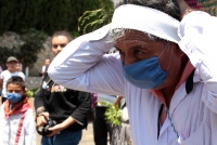 Domingo 29 de marzo del 2020. Tuxtla Gutiérrez. La procesión de las imágenes de la comunidad Zoque  inicia su de regreso hacia la Copoya sin que falten las previsiones para evitar contagios de Coronavirus.