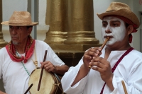 Jueves 20 de junio del 2019. Tuxtla Gutiérrez. Las familias pertenecientes a la comunidad Zoque recorren las calles con el rostro pintado de blanco durante las celebraciones del día de Corpus