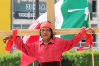 Lunes 3 de octubre. Indígenas crucificados.