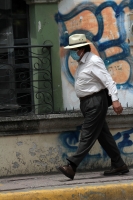 Domingo 5 de julio del 2020. Tuxtla Gutierrez.Cubre-bocas obligatorio. Esta semana se da a conocer en el Periódico Oficial de #Chiapas  del día 1ero de julio de este año, la publicación No. 0352-C-2020 donde se da obligatoriedad al uso de los cubre-bocas