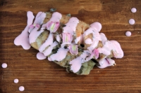 Viernes 2 de marzo del 2018. Tuxtla Gutiérrez. La flor de Cuchunuc. El arbusto conocido como cacahuananche florea en el mes de febrero dando una pequeña flor rosa y blanco. Esta flor es utilizada para elaborar algunos alimentos tradiconales por lo que d