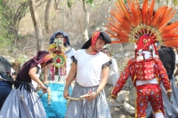 Domingo 30 de abril del 2017. Tuxtla Gutiérrez. La visita a la Cueva de los Ramilletes se realiza en la víspera de día de la Santa Cruz en donde la comunidad Zoque realiza la ofrenda dentro de los ritos propiciatorios de esta comunidad de la depresión cen