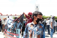 Lunes 31 de agosto del 2020. Tuxtla Gutiérrez.  Indígenas de la periferia de San Cristóbal protestan por las invasiones y la violencia en el barrio de Cuxtitali, a medio día en la capital de Chiapas.