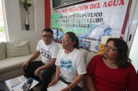 Lunes 9 de marzo del 2015. Tuxtla Gutiérrez. Chiapanecos por la Defensa del Agua durante la conferencia de prensa de este medio día.
