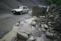 Domingo 17 de julio. Los constantes derrumbes en la carretera entre Chicoasen y Copainala ocasionan que el tráfico vehicular se vuelva peligroso y ponga en riesgo las comunicaciones en la zona de los Mezcalapas.