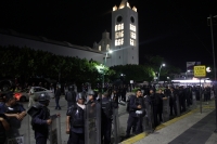 Martes 11 de julio del 2017. Tuxtla Gutiérrez. Esta madrugada el operativo inter institucional desaloja el cruce de la Avenida y Calle Central donde maestros de Secundarias técnicas se encontraban instalados.