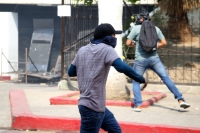 20210512. Tuxtla G. Protestas y desalojo de Normalistas en Chiapas