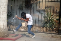 20210512. Tuxtla G. Protestas y desalojo de Normalistas en Chiapas