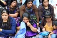 Miércoles 17 de octubre del 2018. Tuxtla Gutiérrez. Los desplazados de las comunidades de Los Altos de Chiapas no son atendidos en el congreso chiapaneco por lo que continuaran con las protestas en el centro de la ciudad.