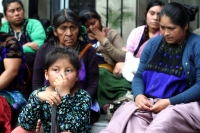 Miércoles 17 de octubre del 2018. Tuxtla Gutiérrez. Los desplazados de las comunidades de Los Altos de Chiapas no son atendidos en el congreso chiapaneco por lo que continuaran con las protestas en el centro de la ciudad.