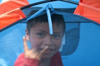 Viernes 24 de mayo del 2019. Chiapa de Corzo. Los niños desplazados del Ejido Puebla de Chenalho descansan este medio día al cumplirse un año más de los hechos violentos que les obligaron a salir de esta comunidad de Chiapas.