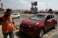 Viernes 15 de marzo del 2019. Tuxtla Gutiérrez. Negocios con destrozos y autos vandalizados después del operativo de desalojo del predio invadido en el libramiento norte