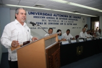 Foto/Jesús Maza. Miércoles 11 de abril del 2012. Firma de convenio entre UNACH- Sector Salud, por el día mundial de la Salud.