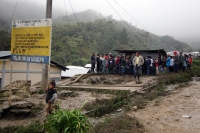 Domingo 6 de enero del 2013. Chilón, Chiapas. La extrema pobreza y las inclemencias del clima continúan enfermando a las familias de la Sierra después de que fallecieran varios menores durante las semanas pasadas.