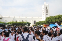 Jueves 31 de agosto del 2017. Tuxtla Gutiérrez. Estudiantes de enfermerí­a marchan esta mañana para exigir el pago de becas y recursos para estudiantes sumándose a las exigencias de los estudiantes normalistas y maestros.