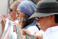 Martes 23 de mayo del 2017. Tuxtla Gutiérrez. Las enfermeras en huelga de hambre de Movimiento del Sector Salud marchan hacia el Congreso chiapaneco acompañados de organizaciones sociales y de estudiantes