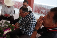 Jueves 2 de marzo del 2020. Enrama.  Durante la elaboración de la ofrenda de flores para el Santísimo en la comunidad de Suchiapa