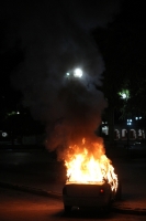 Lunes 7 de agosto del 2017. Chiapa de Corzo. Un autobús y un vehículo particular son incendiados al término de la jornada de violencia donde se enfrentaran manifestantes y las corporaciones policiacas durante la visita de EPN.