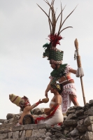 Lunes 19 de marzo del 2012. Representación maya recibe el equinoccio en Tenam Puente.