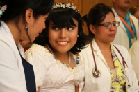Domingo 7 de octubre del 2018. Tuxtla Gutiérrez. Estefanie, joven con leucemia celebra sus XV años con su familia, niños internos y doctores en el Hospital de Especialidades Pediátricas de Chiapas