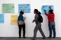 Martes 17 de septiembre del 2019. Tuxtla Gutiérrez. Estudiantes de la UPN esperan ser recibidos por las autoridades de la Secretaria de Gobierno para exigir plazas de trabajo automáticas en Chiapas
