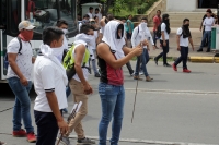 Jueves 24 de agosto del 2017. Tuxtla Gutiérrez. El generalizado hastí­o social en Chiapas recibe la manifestación normalista de este medio dí­a, donde los jóvenes se suman a las protestas para exigir el pago atrasado a maestros interinos en este año.