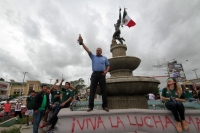 Domingo 17 de junio del 2018. Tuxtla Gutiérrez. Los festejos del triunfo de la selección mexicana en la glorieta de la Diana