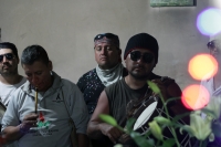 Martes 18 de diciembre del 2018. Zinacantan. Los tuberculos de la flor de Niluyarilo es recoelctada por jóvenes provenientes de la comunidad de Chiapa de Corzo en las comunidades de Los altos de Chiapas recorriendo varios kilómetros a pie. La planta que