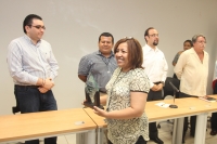 Miércoles 8 de junio. El Foro de periodistas AC entrega reconocimientos a los trabajadores de los medios de comunicación durante las celebraciones de este 7 de junio.