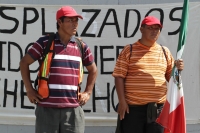 Sábado 24 de noviembre del 2018. Tuxtla Gutiérrez. Elementos de las corporaciones policiacas repliegan los disturbios en el centro de la ciudad durante el último informe del gobierno chiapaneco de Manuel Velazco Coello este medio dí­a.