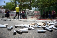 20210531. Tuxtla G. Continúan los enfrentamientos entre normalistas y las corporaciones policiacas de Chiapas