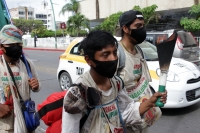 Viernes 4 de diciembre del 2020. Tuxtla Gutiérrez. Guadalupanos. Pequeños grupos de #peregrinos se aventuran a recorrer el camino hacia las ermitas marianas en el estado de #Chiapas, a pesar de la pandemia provocada por el #Covid Viernes 4 de diciembre del 2020. Tuxtla Gutiérrez. Guadalupanos. Pequeños grupos de #peregrinos se aventuran a recorrer el camino hacia las ermitas marianas en el estado de #Chiapas, a pesar de la pandemia provocada por el #Covid