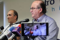 Viernes 28 de julio del 2017. Tuxtla Gutiérrez. Graco Ramirez, gobernador del estado de Morelos en conferencia de prensa en el Centro Empresarial de Chiapas habla sobre el Frente Amplio Nacional que pondría al PRD como contendiente con otros partidos polí