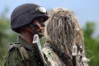Miércoles 28 de diciembre. Nuevos elementos castrenses. Chicoasen, Chiapas. Elementos del Ejercito Mexicano terminan esta mañana la primera fase del Adiestramiento de Combate Individual de la VII Región Militar graduándose 201 elementos  que conforman el 