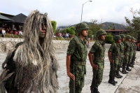 Miércoles 28 de diciembre. Nuevos elementos castrenses. Chicoasen, Chiapas. Elementos del Ejercito Mexicano terminan esta mañana la primera fase del Adiestramiento de Combate Individual de la VII Región Militar graduándose 201 elementos  que conforman el 