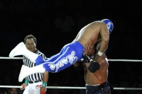 Sábado 6 de octubre del 2013. Tuxtla Gutiérrez. Esta noche se lleva a cabo la función de lucha libre profesional Guerra de Leyendas 2.