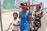 Lunes 13 de junio. Familias de la comunidad Las Margaritas ubicada en la zona fronteriza del estado de Chiapas, inician una huelga de hambre en las afueras del penal El Amate en Cintalapa para exigir que se ejerza la acción penal en contra del ex gobernad