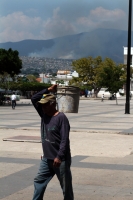 Miércoles 18 de marzo del 2020. Tuxtla Gutiérrez. Los fuertes incendios de la depresión central de Chiapas son visibles desde la plaza central de la ciudad.