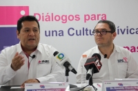Miércoles 24 de mayo del 2017. Tuxtla Gutiérrez. José Luis Vázquez López y Oswaldo Chacón Rojas, Delegado del INE y Presidente del IEPC-Chiapas dan a conocer los Diálogos para una Cultura Cívica dentro de las estrategias del instituto electoral para promo