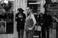 Sábado 13 de enero del 2018. Tuxtla Gutiérrez. Arte Colectivo Ac. presenta esta noche el trabajo de artistas visuales y diseñadores durante la pasarela urbana en una conocida plaza del poniente de la ciudad.