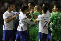 Sábado 18 de enero del 2014. Tuxtla Gutiérrez. Aspectos del partido de esta noche entre jaguares de Chiapas y el Cruz Azul.