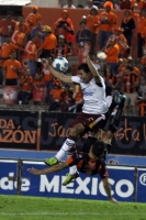 Jaguares 1-0 Tecos.