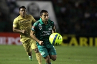 Sábado 14 de marzo del 2015. Tuxtla Gutiérrez. Jaguares es derrotado por los Pumas de la UNAM esta noche en el estadio Zoque. Sábado 14 de marzo del 2015. Tuxtla Gutiérrez. Jaguares es derrotado por los Pumas de la UNAM esta noche en el estadio Zoque.