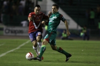 Sábado 18 de abril del 2015. Tuxtla Gutiérrez. Del partido entre Jaguares de Chiapas y los Tiburones del Veracruz.