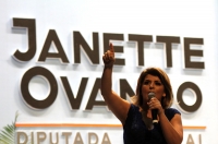 Domingo 3 de septiembre del 2017. Tuxtla Gutiérrez. El informe legislativo de la diputada federal Janette Ovando es acompañada por Moreno Valle esta noche en la capital del estado de Chiapas.