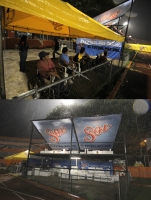 Viernes 30 de septiembre.  VIP vs Minusválidos en el estadio.